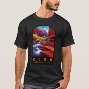 シオン国立公園ユタ Tシャツ