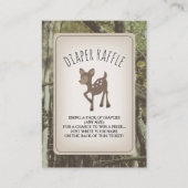 シカのカムフラージュのベビーシャワーのおむつのラッフル エンクロージャーカード (正面)