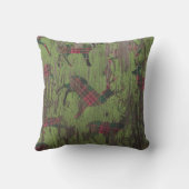 シカの格子縞の素朴な緑の休日の冬の枕 クッション (裏面)