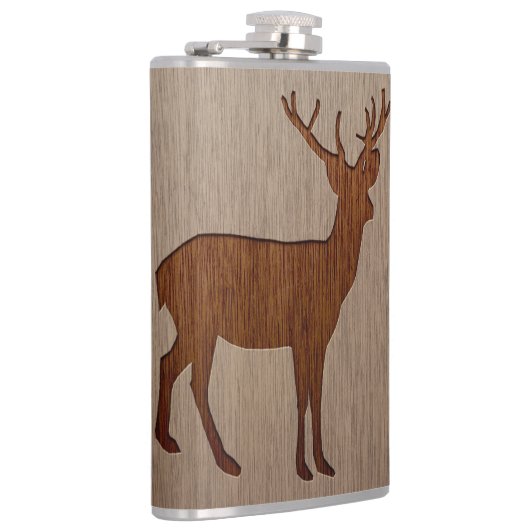 シカは木製のデザインで刻まれてシルエットを描きます フラスク (右)