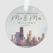 シカゴでの初めてのクリスマス Mr & Mrs ウェディング オーナメント (正面)