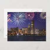 シカゴのスカイラインでの花火 ポストカード (正面/裏面)