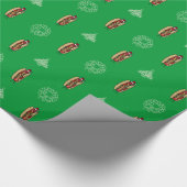 シカゴのスタイルのホットドッグのクリスマスのサンタの帽子 ラッピングペーパー (角)