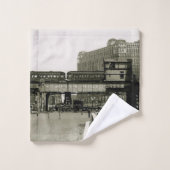 シカゴの卸売センターのトロリー列車の水彩画 バスタオルセット (ウォッシュタオル)