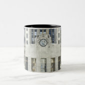 「シカゴの商工会議所、シカゴ、イリノイ ツートーンマグカップ (中央)