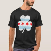 シカゴの旗 四つ葉のクローバー アイルランド系アメリカ人の誇り 聖パトリックの日 Tシャツ (正面)
