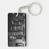 シカゴの有名な都市景観の夜眺め キーホルダー (裏面)