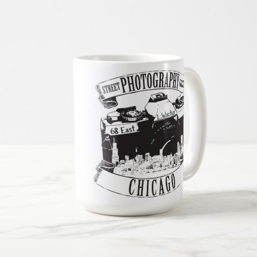 シカゴの通りの写真撮影のグループのクラシックで白いマグ コーヒーマグカップ (正面右)