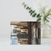 シカゴスカイ前の橋の下を通る水タクシー ポストカード (スタンド正面)