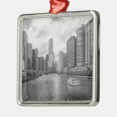シカゴリバーアンドトランプタワーグレースケール メタルオーナメント (左)