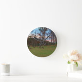 シカ及びピンクの日没の分野 ラウンド壁時計 (ホーム)