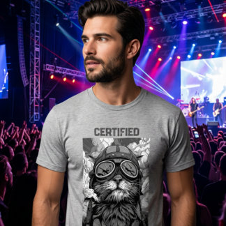 シガーを吸う猫のパイロット 白黒 Tシャツ