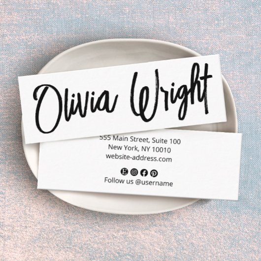 シグネチカッコいいャはっきりしたスクリプトのタイポグラフィモダン白 スキニー名刺