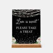 シグネチャースクリプト愛は甘い文字列ライト黒 アクリルサイン (正面)