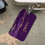 シグネパーソナライズされたグチャパープル金ゴールド瑪瑙 ラゲッジタグ<br><div class="desc">紫の背景にエレガント金ゴールド色の手書きスクリプトで名前を付けモダン、金ゴールドのグリッターでアゲイトの紫の水色をトリミングし縁どて、このデザインをパーソナライズフェイクする。(名保前の最初と最後のスワッシュには、文字だけ置き換え離れて、その場所の記号)。</div>