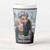 シスタモダンーパーソナライズされたス7フォトコラージュ カフェラテマグ (正面)