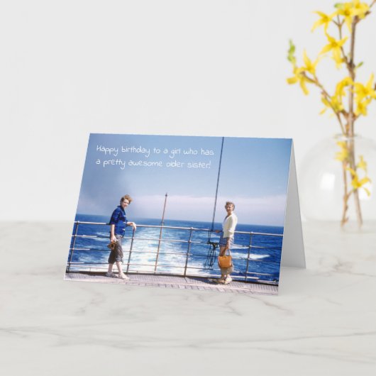 シスターユーモアのあるレトロシスター誕生日航海の カード (黄色い花)