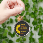 シスター誕生日ギフトフェミニストサンフラワーキープサケ キーホルダー (手)