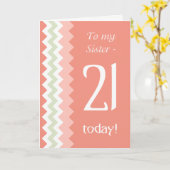 シスター、サンゴ、ミントシェブロンの21歳の誕生日 カード (黄色い花)