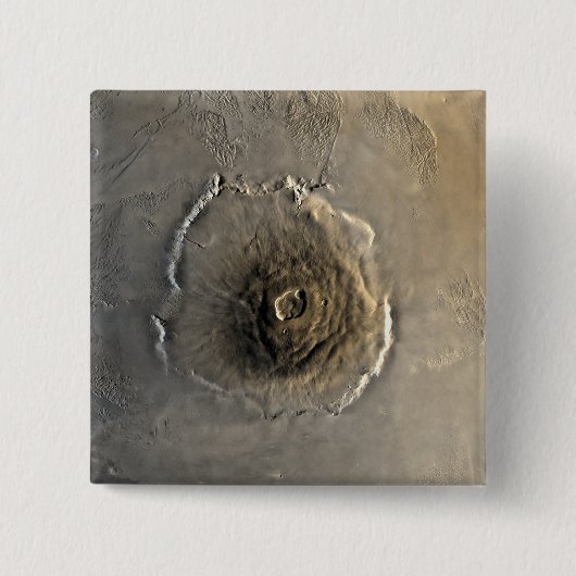 システム内で最も大きく知られている火山太陽の 缶バッジ (正面)