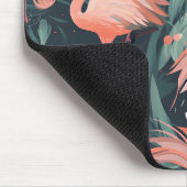 シダのピンクのフラミンゴ マウスパッド (コーナー)