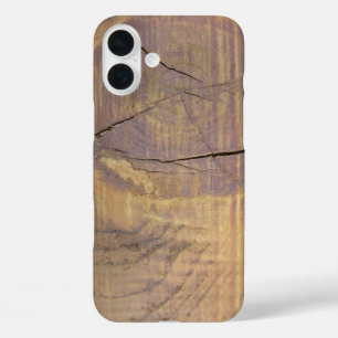 シダー素朴ウッドの結び目のクローズアップ写真 iPhone 16 PLUSケース