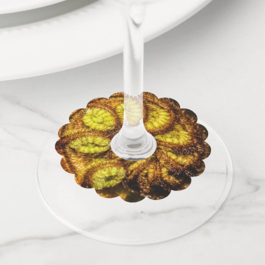 シダ葉 ワイングラスタグ (クローズアップ)