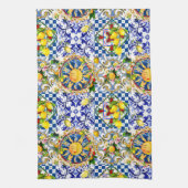 シチリアの太陽、レモン、地中海のタイル、 キッチンタオル (縦)