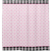 シックかわいらしなピンクと黒のフランスの上に白いデイジー シャワーカーテン (正面)