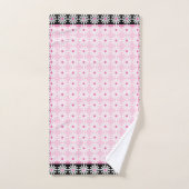 シックかわいらしなピンクと黒のフランスの上に白いデイジー バスタオルセット (ハンドタオル)