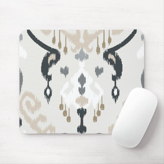 シックでモダンなベージュ白黒のイカットの種族パターン マウスパッド (マウス)