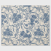 シックでモダンなヴィンテージのアイボリーの濃紺の花柄パターン ラッピングペーパー (フラット)
