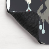 シックでモダンな淡いブルーの黒いイカットの種族パターン マウスパッド (コーナー)