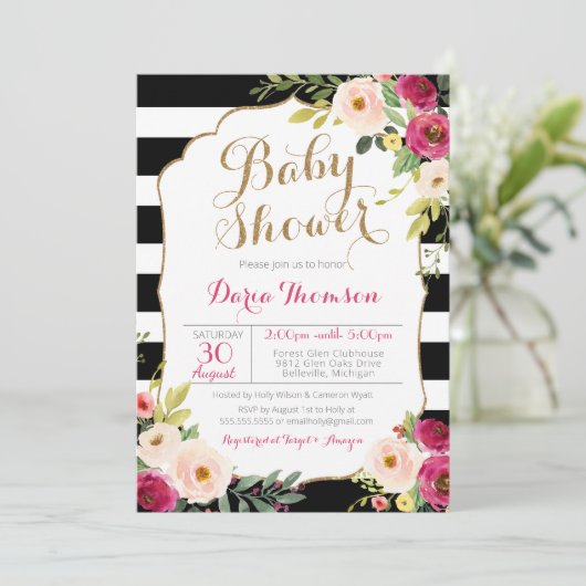 シックで黒い及び白のストライプなピンクの花のベビーシャワー 招待状 (スタンド正面)