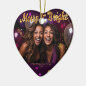 シックとフェスティバルパープルと金ゴールド紙吹雪 セラミックオーナメント (左)