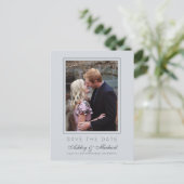 シックなアイスブルー日付を保存婚約写真 案内ポストカード (スタンド正面)