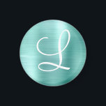 シックなアクアブラシ仕上げメタルホワイトモノグラム磁石 マグネット<br><div class="desc">この磁石を使用して、あなたの家またはオフィスにガラスのtouchをエレガント追加パーソナライズされたする。このシックなデザインテンプレートは、アクアブラシ仕上げのメタリックテクスチャの背景に大きな白いスクリプトモノグラムを特徴とする。バースデユニークィーや休日、特別な機会のためのギフト。エクストリーム・ティーズの設計により、お客様に最適!</div>