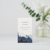 シックなインクブルーネイビーウォーターカラーパインウッズマウンテン 名刺 (スタンド正面)
