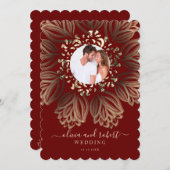 シックなエルガントブルゴーニュ金ゴールドフローラ結婚写真 招待状 (正面/裏面)