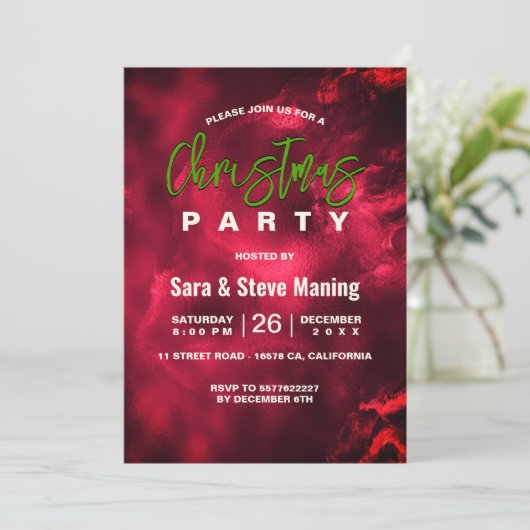 シックなエレガント緑の赤い大理石アートクリスマス 招待状 (スタンド正面)
