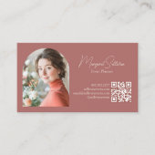 シックなエレガント花シンプルのミニマルQRコード 名刺 (正面)