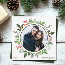 シックなオリーブグリーンホリークリスマスリース写真