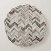 シックなオレンジ色のシェブロンパターン ラウンドクッション (裏面)