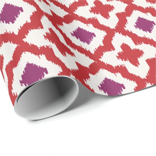 シックなカラフル赤と紫のイカットの部族模様 ラッピングペーパー (ロールコーナー)