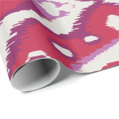 シックなカラフル赤と紫のイカットの部族模様 ラッピングペーパー (ロールコーナー)