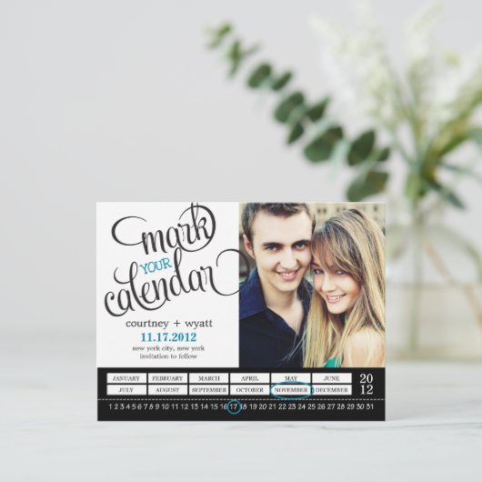 シックなカレンダー写真の日付はがきを保存 案内ポストカード (スタンド正面)