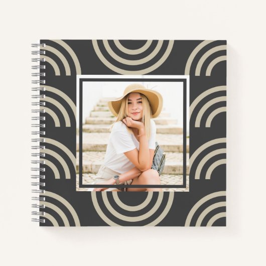 シックなグレーのレインボーフォト ノートブック (正面)