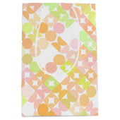 シックなコーラルオレンジ赤面ピンクサークルアートパターン ミディアムペーパーバッグ (正面)