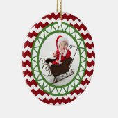 シックなシェブロンの赤い緑のクリスマスの写真のオーナメント セラミックオーナメント (右)