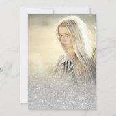 シックなシルバーグリッタースクリプト赤面ピンクスウィート16 招待状 (裏面)